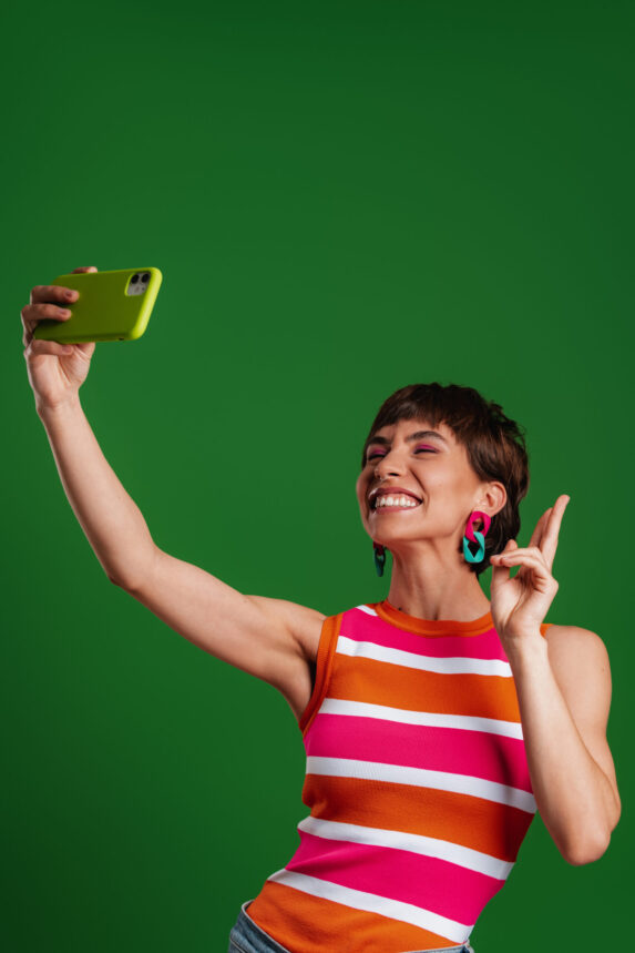 Selfie - Green screen