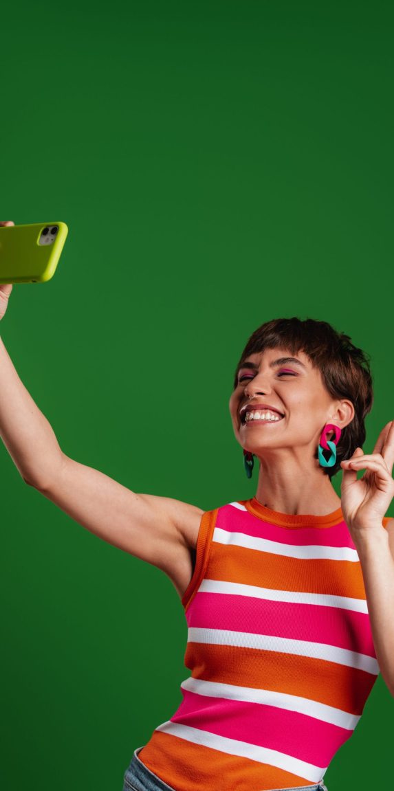 Selfie - Green screen